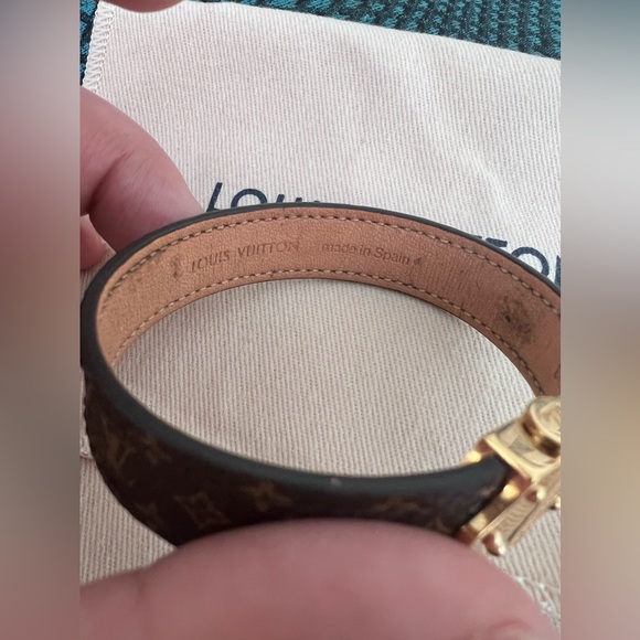 Louis Vuitton Bracelet - Picture 7 of 7